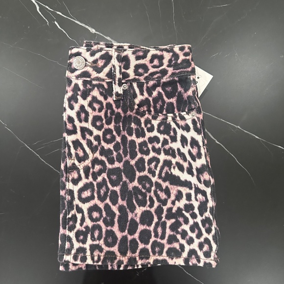 Pacsun Leopard Mid-Rise Denim Mini Skirt **BRAND NEW** - Picture 3 of 4
